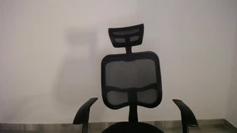 Plux online show from 03-10-25, 05:33