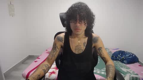 Plux online show from 09-17-25, 07:04