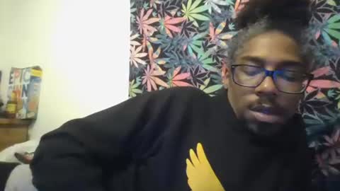 Snapshot of presidentialbryana chatting on 11-25-25, 11:54 Libra Lamont online show from 11-25-25, 11:54