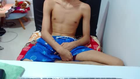 Snapshot of pressure_xxx_420 chatting on 01-25-25, 12:16 PRESSURE online show from 01-25-25, 12:16