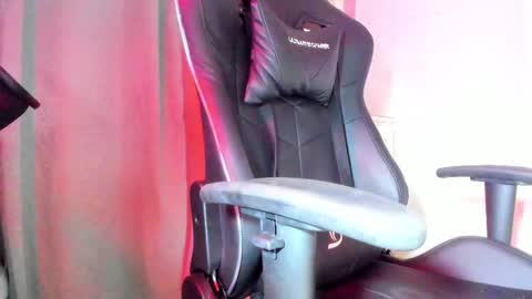 PRESSURE online show from 02-28-26, 10:38