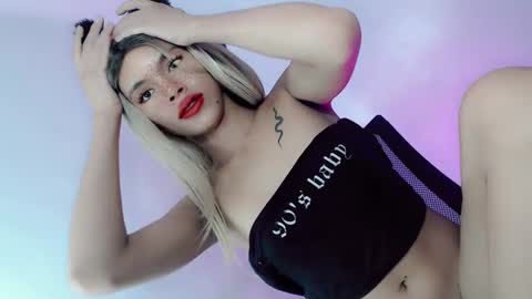 Snapshot of pressylovesyou chatting on 12-01-24, 06:19 Ms. Pressy online show from 12-01-24, 06:19