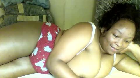 Snapshot of prettie_diva0 chatting on 10-28-25, 04:42 Prettie diva online show from 10-28-25, 04:42