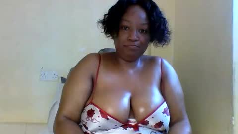 Snapshot of prettie_diva0 chatting on 10-29-25, 01:24 Prettie diva online show from 10-29-25, 01:24