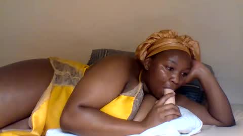 Snapshot of prettie_diva0 chatting on 02-26-26, 03:00 Prettie diva online show from 02-26-26, 03:00