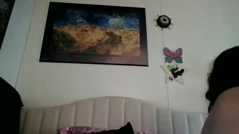pretttykittty88 online show from 06-09-26, 12:50