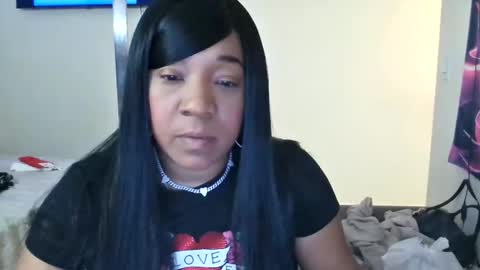 Yasmine pretty online show from 12-23-25, 03:48