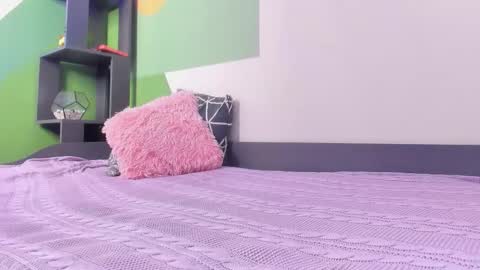 Lady vikki  online show from 03-12-26, 05:57