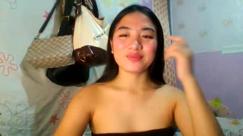 pretty_am online show from 11-12-25, 10:04