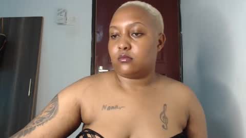 Snapshot of pretty_annah chatting on 12-18-24, 11:34 Annah online show from 12-18-24, 11:34