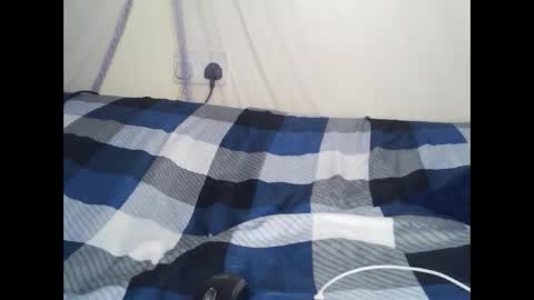 pretty_ass07 online show from 04-14-26, 05:52