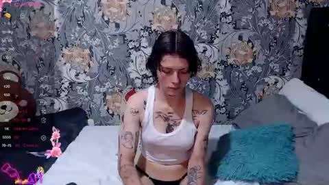 Snapshot of pretty_cristal22 chatting on 06-18-26, 12:20 pretty_cristal22 online show from 06-18-26, 12:20