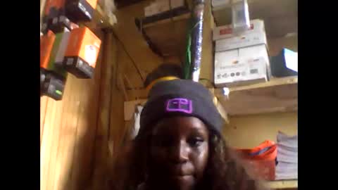 pretty_curvy99 online show from 03-01-26, 01:02