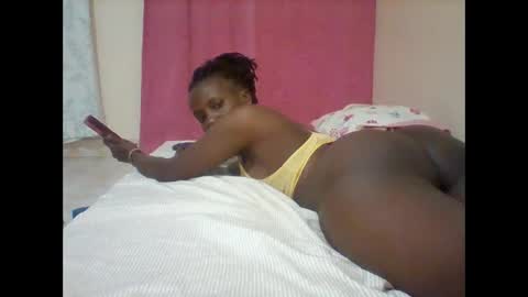 pretty_darya online show from 01-25-25, 09:57