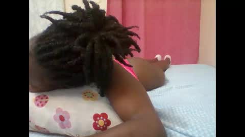 pretty_darya online show from 01-28-25, 08:36