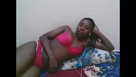 pretty online show from 02-11-26, 06:40