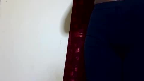 Snapshot of pretty_ebby chatting on 04-25-26, 03:20 pretty_ebby online show from 04-25-26, 03:20