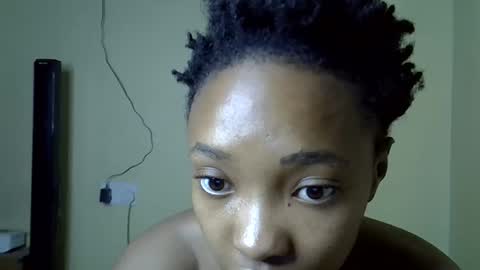 Snapshot of pretty_jazmine chatting on 09-25-25, 05:00 Jaz online show from 09-25-25, 05:00