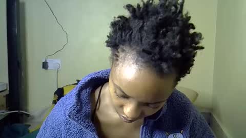 Snapshot of pretty_jazmine chatting on 09-26-25, 02:37 Jaz online show from 09-26-25, 02:37