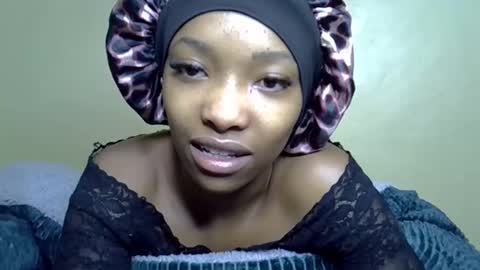 Snapshot of pretty_jazmine chatting on 10-15-25, 03:50 Jaz online show from 10-15-25, 03:50