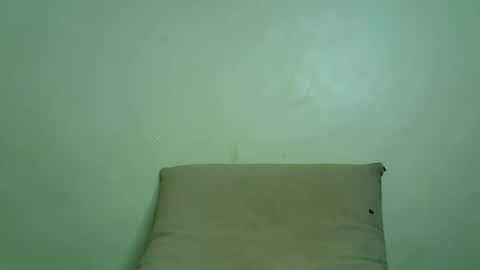 Snapshot of pretty_jazmine chatting on 10-22-25, 08:03 Jaz online show from 10-22-25, 08:03