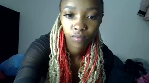 Snapshot of pretty_jazmine chatting on 11-18-25, 03:12 Jaz online show from 11-18-25, 03:12