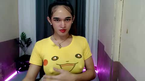 pretty_lady_kitty online show from 04-20-26, 09:34