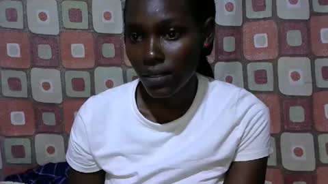 Snapshot of pretty_leila1 chatting on 01-15-26, 09:18 pretty_leila1 online show from 01-15-26, 09:18