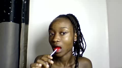 Snapshot of pretty_luv1 chatting on 06-30-26, 10:16 pretty luv1 online show from 06-30-26, 10:16