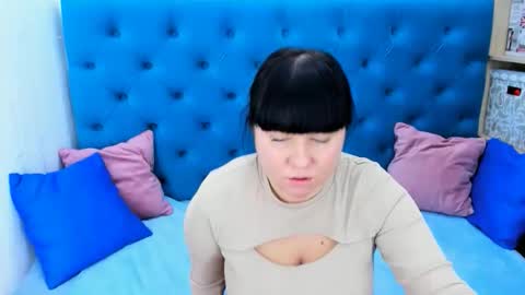 pretty_malika online show from 11-11-25, 05:07
