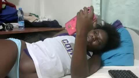 Snapshot of pretty_melan chatting on 06-03-26, 03:50 pretty_melan online show from 06-03-26, 03:50