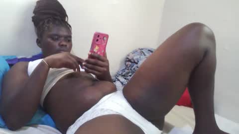 Snapshot of pretty_melan chatting on 06-26-26, 02:43 pretty_melan online show from 06-26-26, 02:43