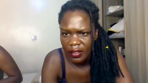 Snapshot of pretty_naya chatting on 10-07-25, 04:15 naya online show from 10-07-25, 04:15