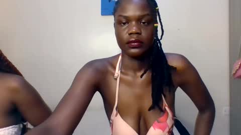 Snapshot of pretty_naya chatting on 11-24-25, 03:34 naya online show from 11-24-25, 03:34