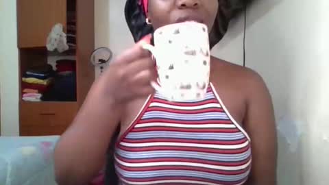 pretty_shila online show from 04-05-26, 11:29