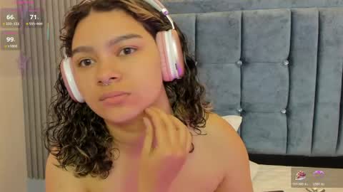 Snapshot of pretty_sunlight_ chatting on 04-26-26, 10:29 Daisy Flower online show from 04-26-26, 10:29