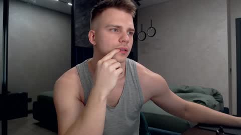 Justin online show from 12-03-24, 07:43