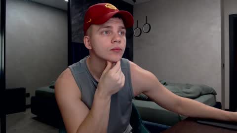 Justin online show from 03-05-25, 03:40