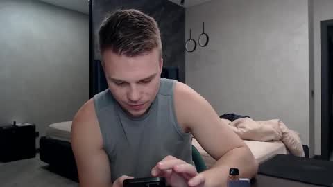 Justin online show from 10-08-25, 02:53