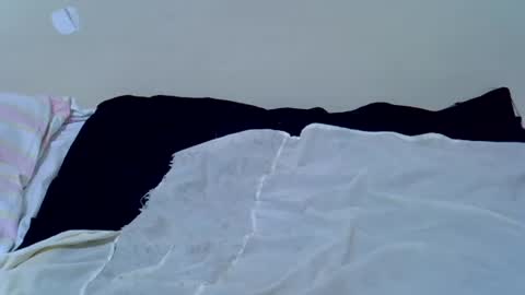 Snapshot of pretty_swirl chatting on 07-14-26, 02:05 Twirl online show from 07-14-26, 02:05