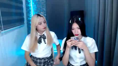 prettyallison_29 online show from 01-20-25, 01:07