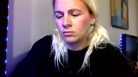 Missy  Jack online show from 06-18-26, 06:01