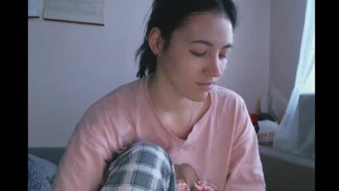 Bella online show from 01-10-25, 05:15