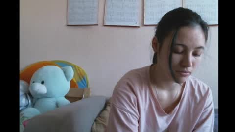 Bella online show from 02-18-25, 11:00