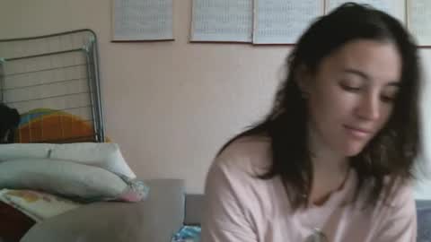 Bella online show from 10-14-25, 11:00