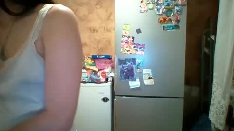 Bella online show from 07-17-26, 10:14