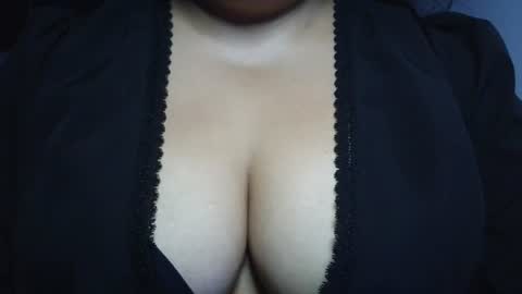 Snapshot of prettycarla_ chatting on 07-13-26, 12:35 prettycarla online show from 07-13-26, 12:35