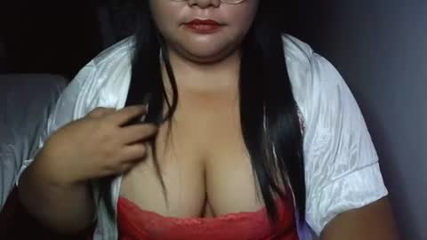 Snapshot of prettycarla_ chatting on 07-27-26, 12:23 prettycarla online show from 07-27-26, 12:23
