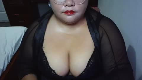 Snapshot of prettycarla_ chatting on 07-30-26, 02:10 prettycarla online show from 07-30-26, 02:10