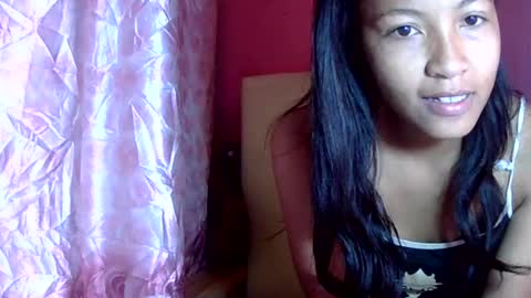 Snapshot of prettychoux chatting on 07-17-26, 05:14 prettychoux online show from 07-17-26, 05:14